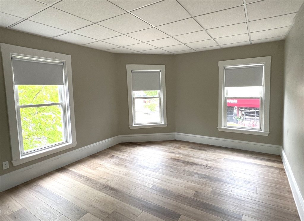 2 bed, 1 bath apartment for rent at 513-517 Franklin St Unit 517, Melrose — photo 6 of 10