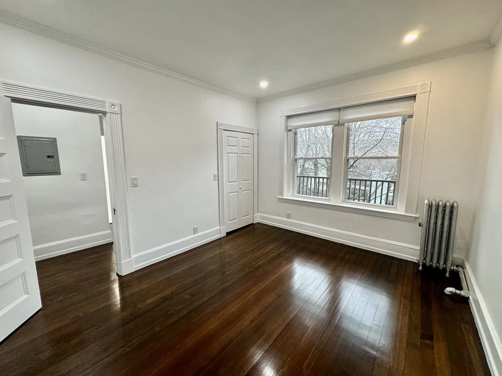1 bed, 1 bath apartment for rent at 514 516 Harvard St Unit 3B, Coolidge Corner — photo 10 of 16