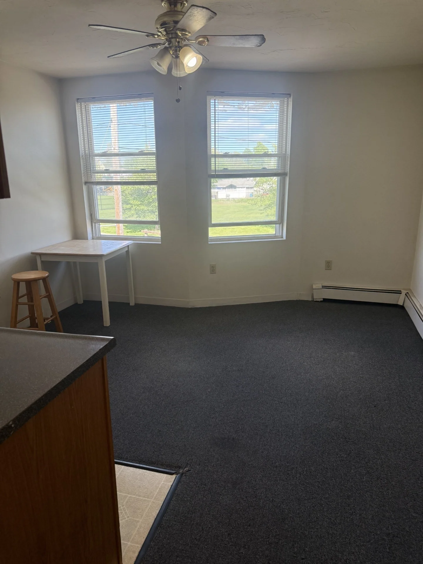 1 bed, 1 bath apartment for rent at 514 South St Unit 3, Quincy — photo 4 of 7