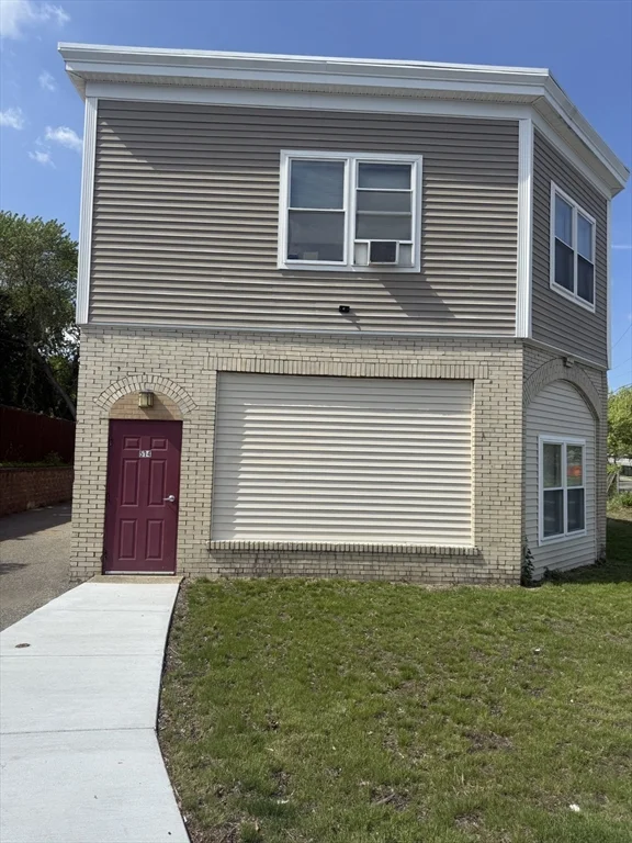 1 bed, 1 bath apartment for rent at 514 South St Unit 8, Quincy