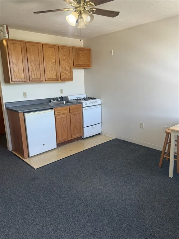 1 bed, 1 bath apartment for rent at 514 South St Unit 8, Quincy — photo 2 of 7