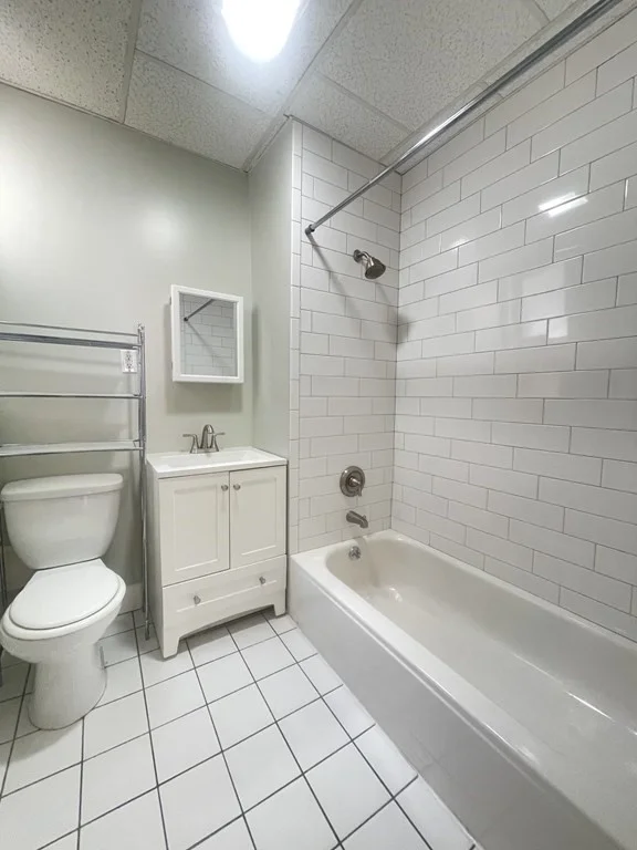 3 bed, 2 bath apartment for rent at 514 Talbot Ave Unit 3, Boston — photo 7 of 12