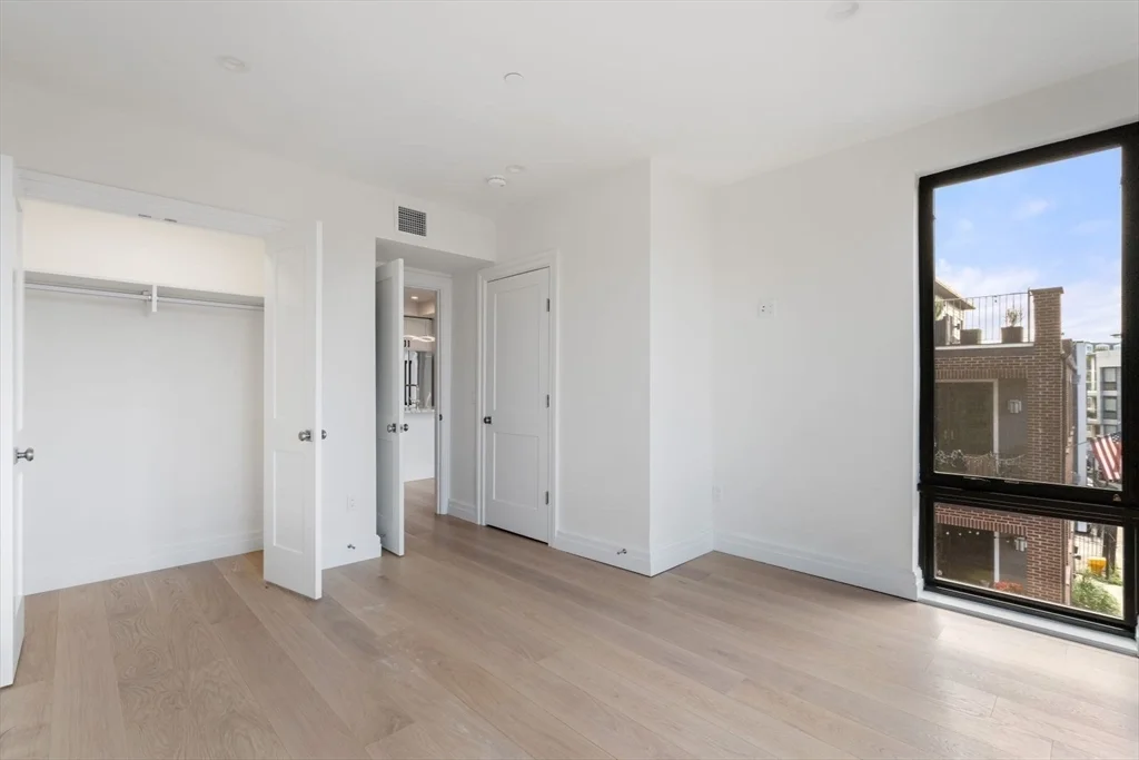 2 bed, 2 bath apartment for rent at 515-519 East 2nd Unit 201, South Boston — photo 10 of 28