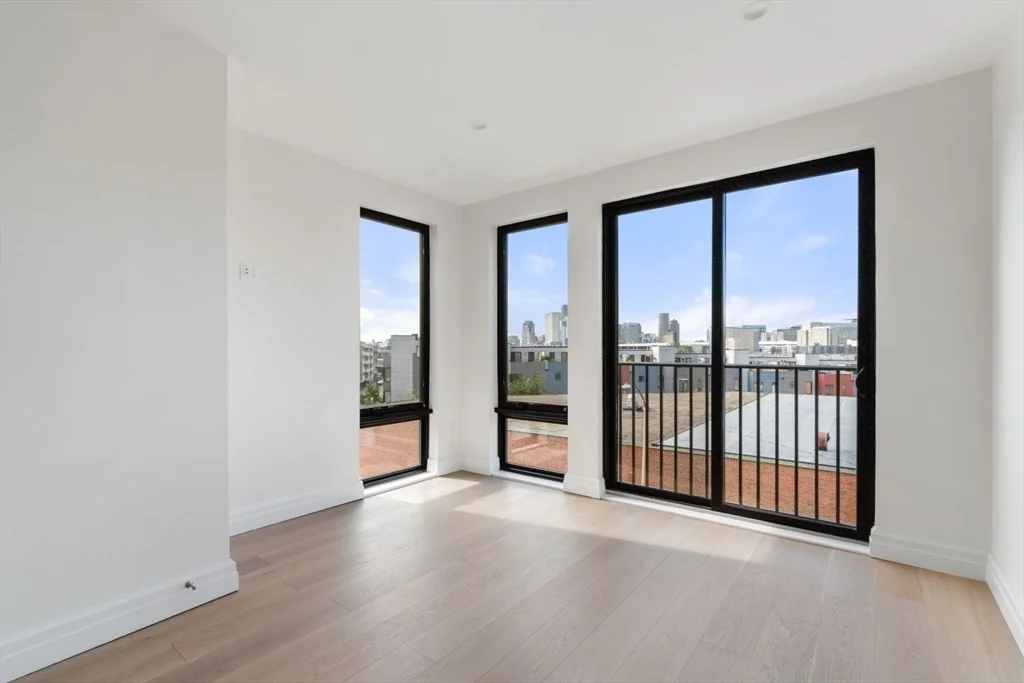2 bed, 2 bath apartment for rent at 515-519 East 2nd Unit 201, South Boston — photo 9 of 28