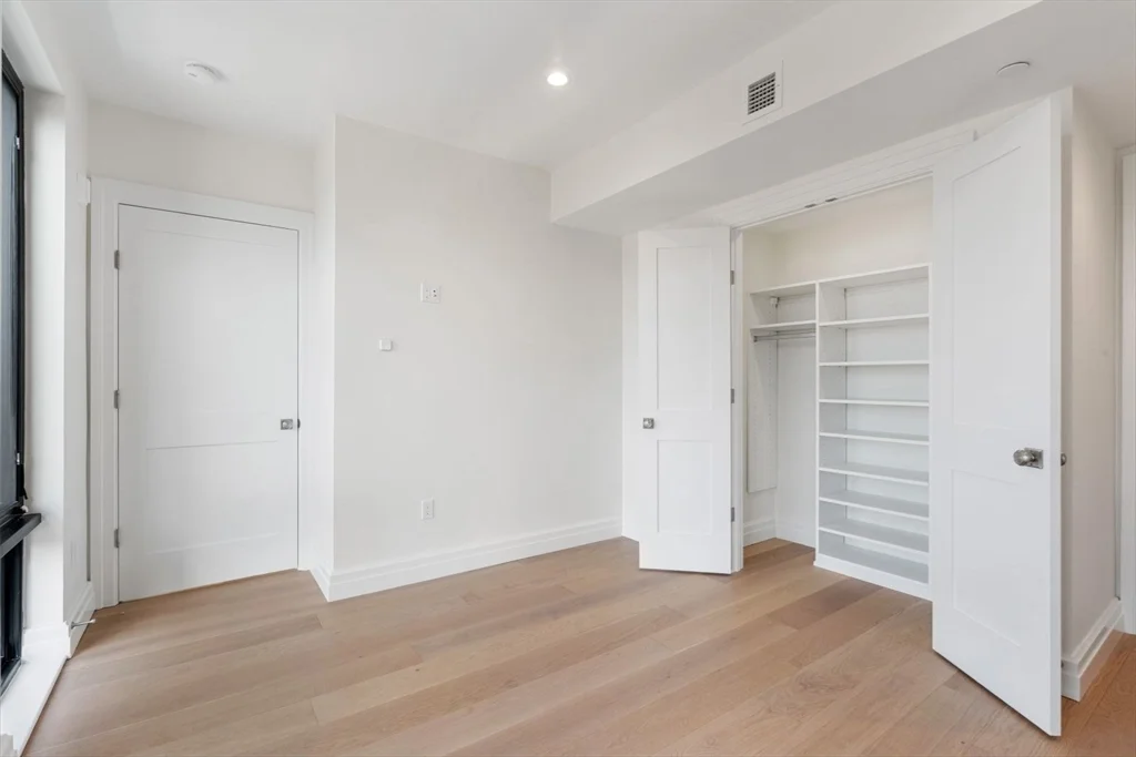 2 bed, 2 bath apartment for rent at 515-519 East 2nd Unit 201, South Boston — photo 15 of 28
