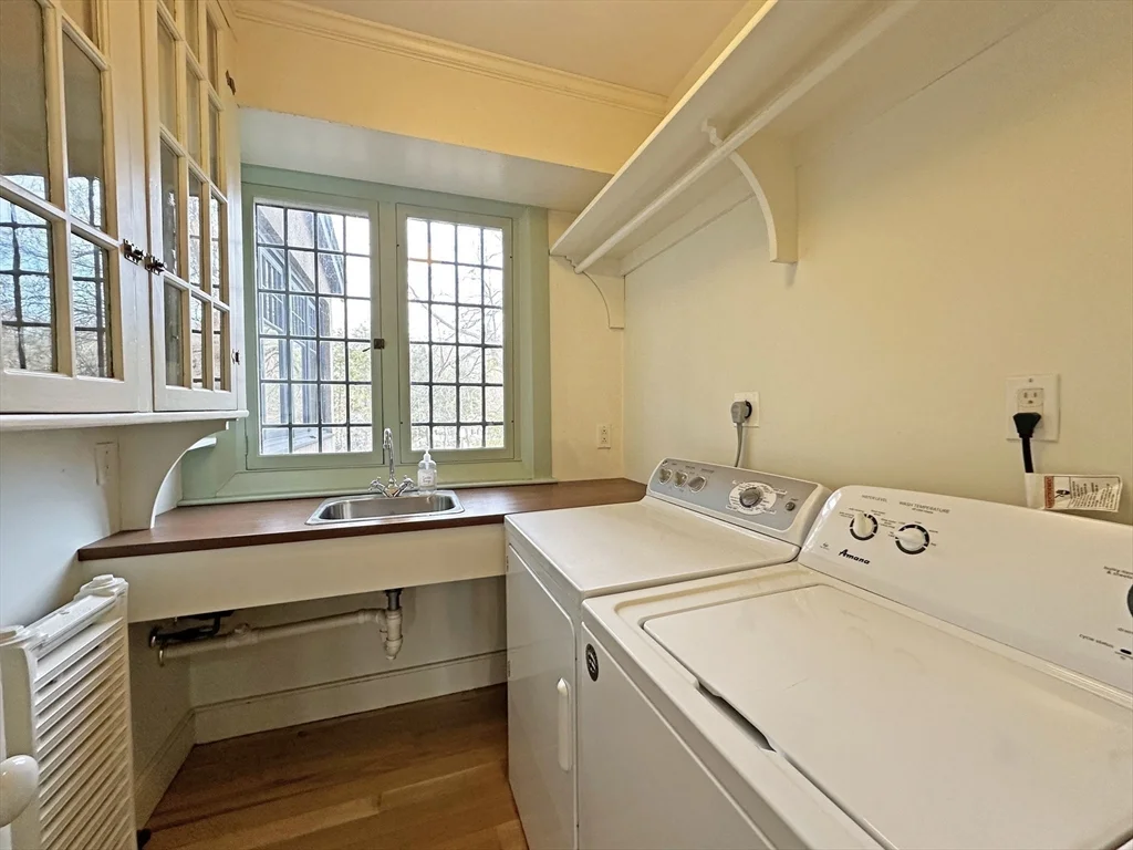 5 bed, 4+ bath apartment for rent at 515 Beacon St, Chestnut Hill — photo 13 of 31