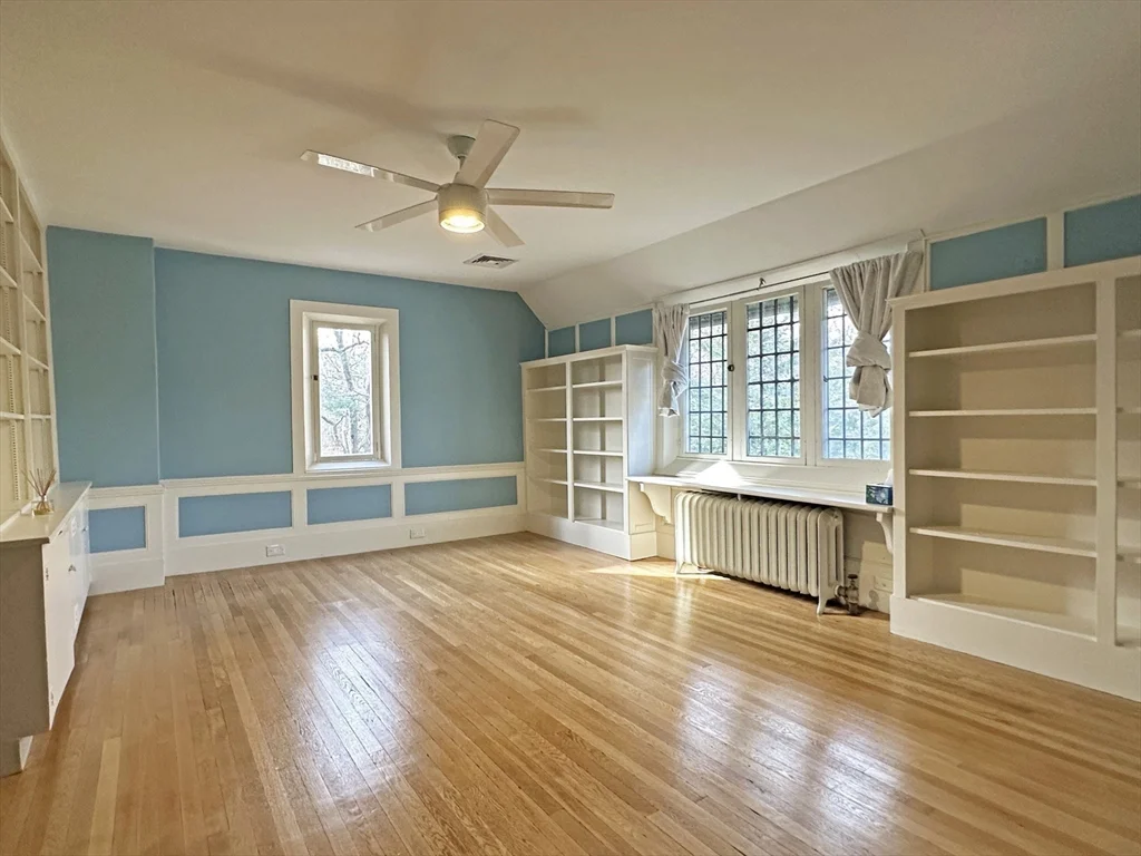 5 bed, 4+ bath apartment for rent at 515 Beacon St, Chestnut Hill — photo 23 of 31