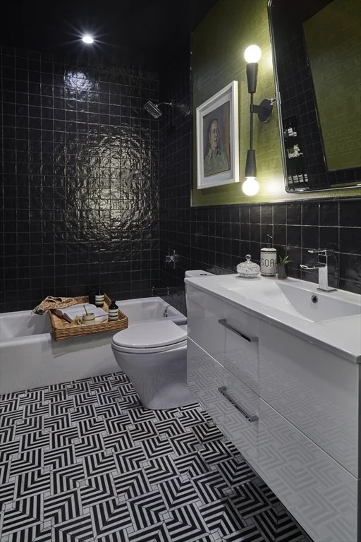 2 bed, 2 bath apartment for rent at 515 East 1st St Unit 8, South Boston — photo 16 of 20