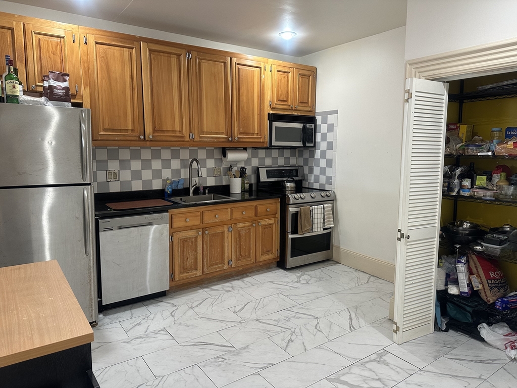 2 bed, 1 bath apartment for rent at 515 Massachusetts Ave Unit 2, South End — photo 2 of 11