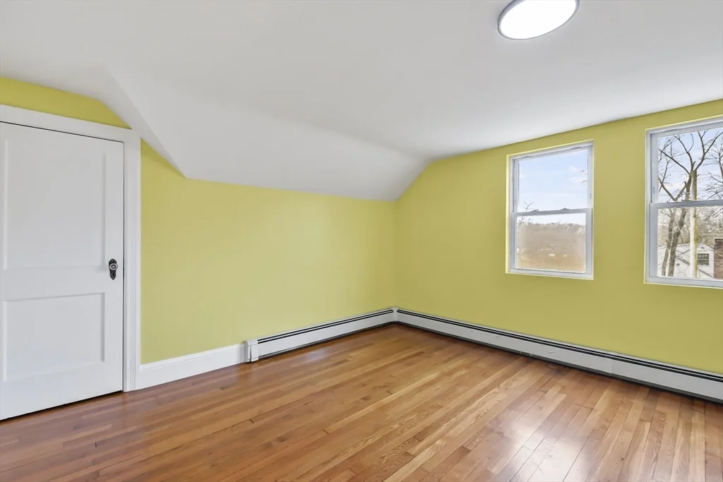 3 bed, 1 bath apartment for rent at 515 Winthrop St Unit 2, Rehoboth — photo 11 of 12