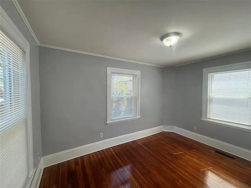 1 bed, 1 bath apartment for rent at 516R Somerville Ave Unit SF, Ward Two — photo 4 of 18