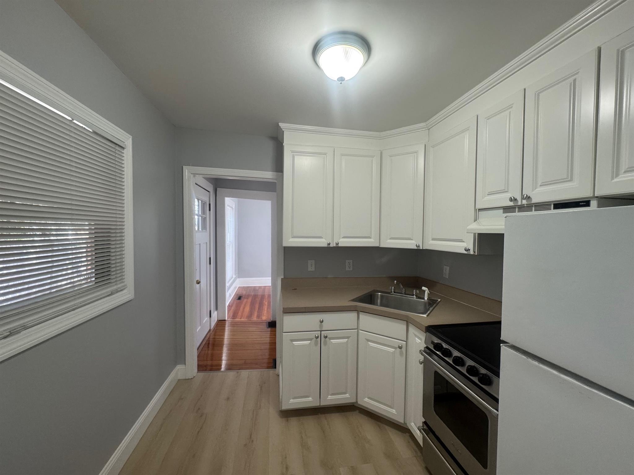 1.5 bed, 1 bath apartment for rent at 516 Somerville Ave Unit R, Ward Two — photo 1 of 18