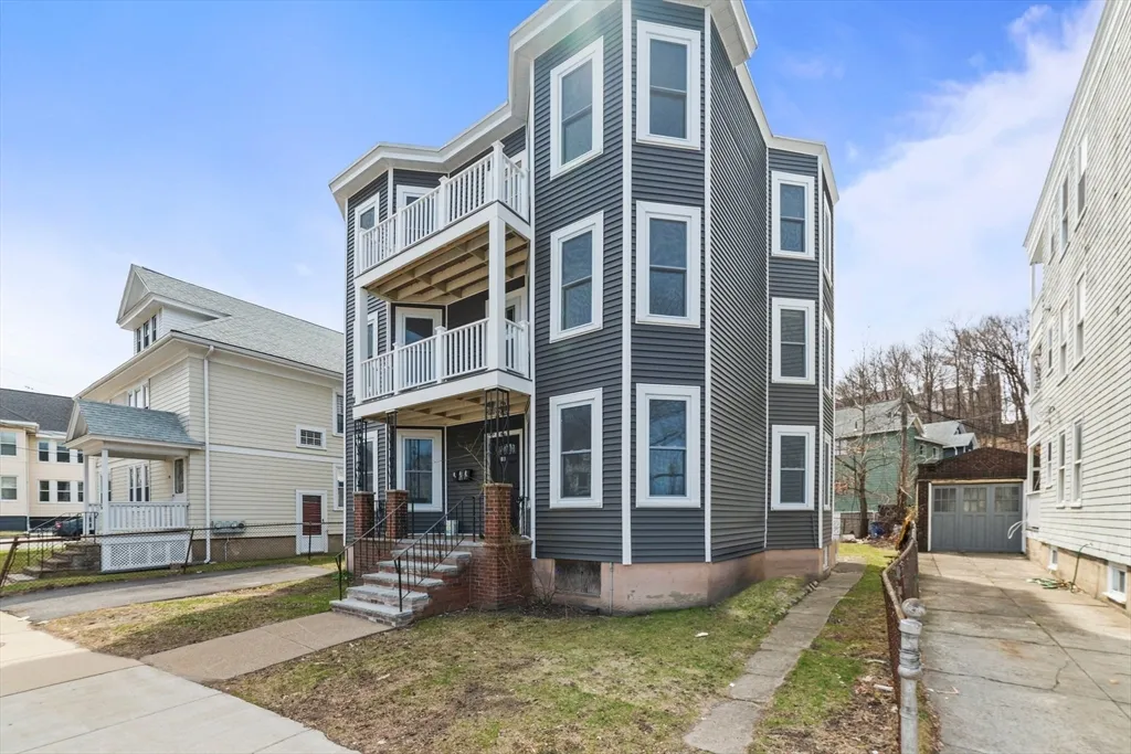 4 bed, 2 bath apartment for rent at 516 Washington Unit 2, Brighton — photo 14 of 14