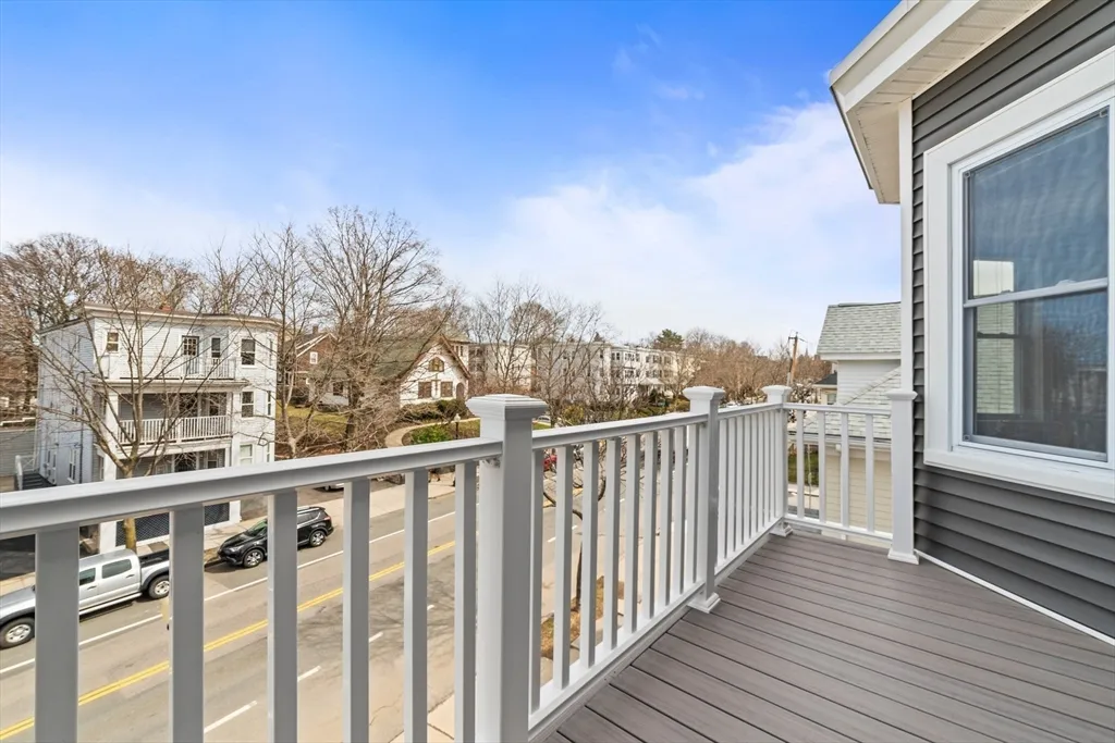 3 bed, 2 bath apartment for rent at 516 Washington Unit 3, Brighton — photo 15 of 17