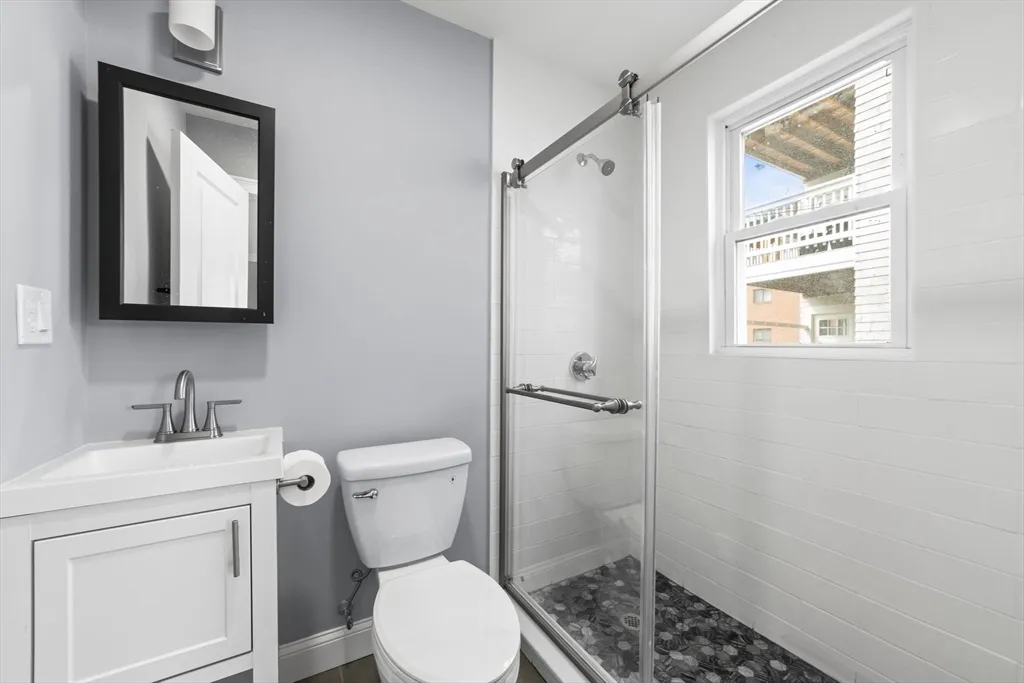 3 bed, 2 bath apartment for rent at 516 Washington Unit 3, Brighton — photo 14 of 17
