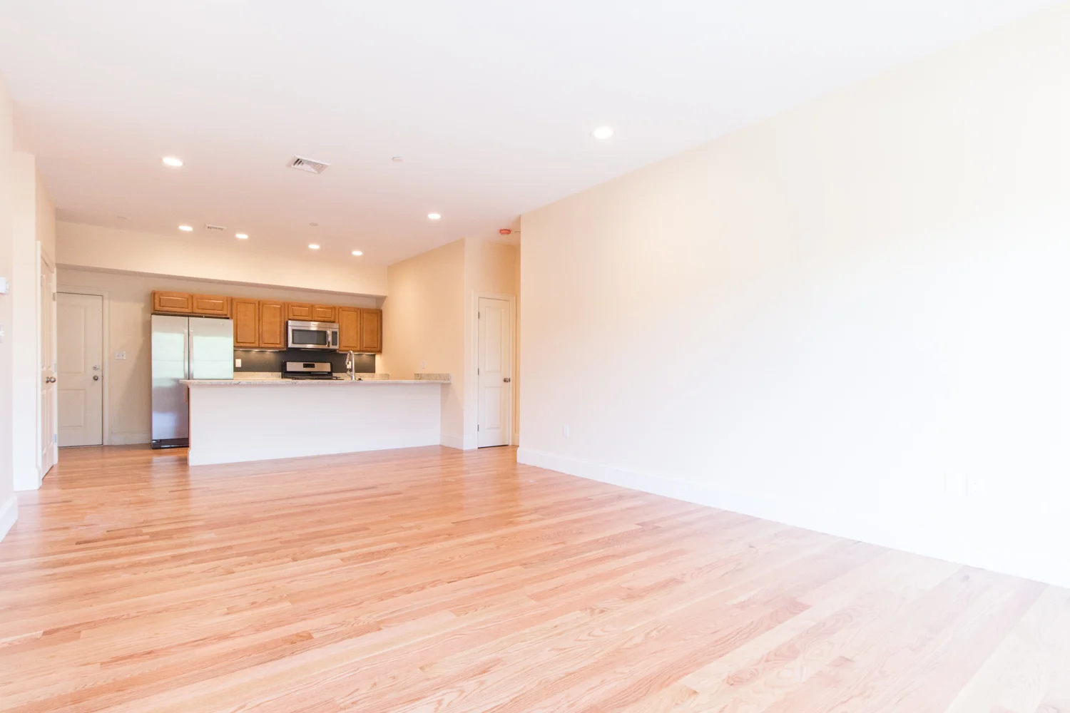 2 bed, 2 bath apartment for rent at 5165 Washington St Unit 12, West Roxbury — photo 3 of 16