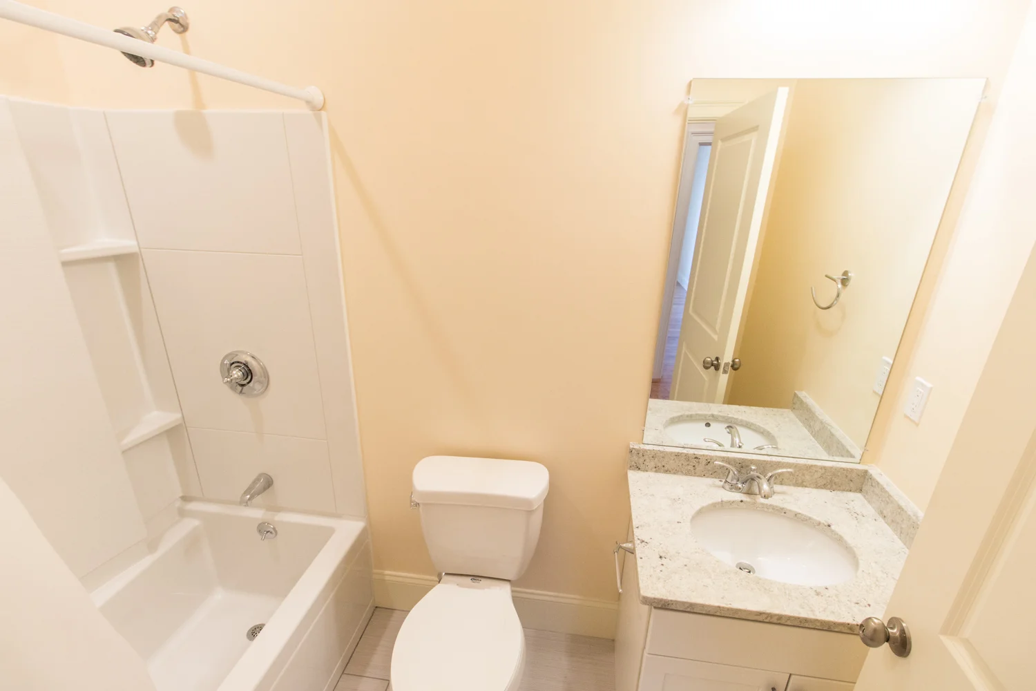 2 bed, 2 bath apartment for rent at 5165 Washington St Unit 12, West Roxbury — photo 11 of 16