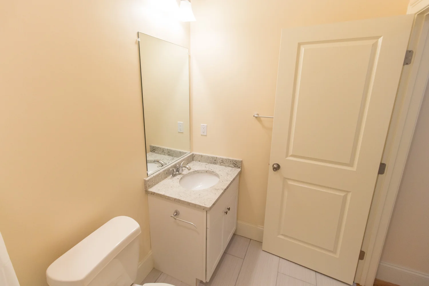 1 bed, 1 bath apartment for rent at 5165 Washington St Unit 13, West Roxbury — photo 8 of 13