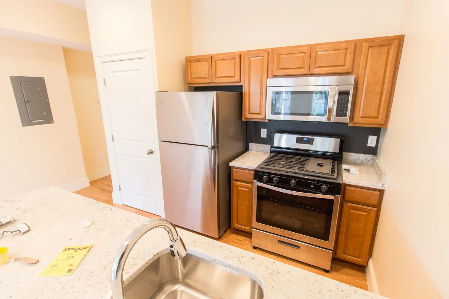 1 bed, 1 bath apartment for rent at 5165 Washington St Unit 13, West Roxbury — photo 3 of 13
