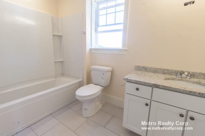 2 bed, 2 bath apartment for rent at 5165 Washington St Unit 17, West Roxbury — photo 10 of 17