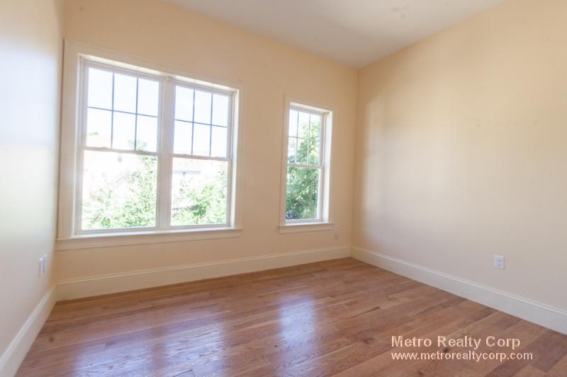 2 bed, 2 bath apartment for rent at 5165 Washington St Unit 17, West Roxbury — photo 12 of 17