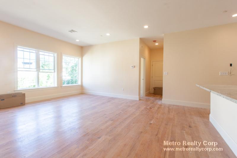 2 bed, 2 bath apartment for rent at 5165 Washington St Unit 17, West Roxbury — photo 11 of 17