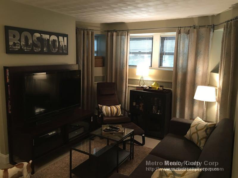 1 bed, 1 bath apartment for rent at 5165 Washington St Unit 3, West Roxbury — photo 18 of 22