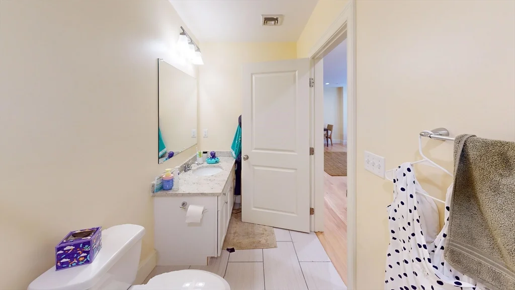 2 bed, 2 bath apartment for rent at 5165 Washington Unit 7, West Roxbury — photo 12 of 25