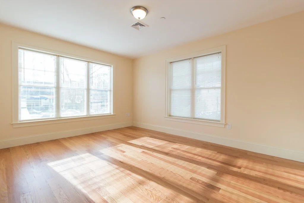 2 bed, 2 bath apartment for rent at 5165 Washington Unit 7, West Roxbury — photo 19 of 25