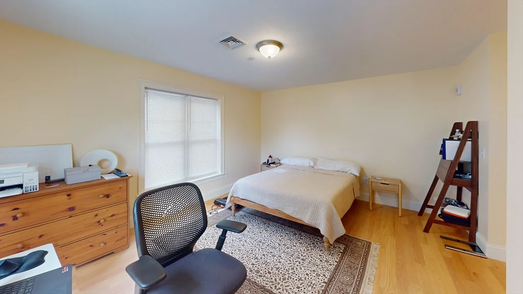 2 bed, 2 bath apartment for rent at 5165 Washington Unit 7, West Roxbury — photo 5 of 25