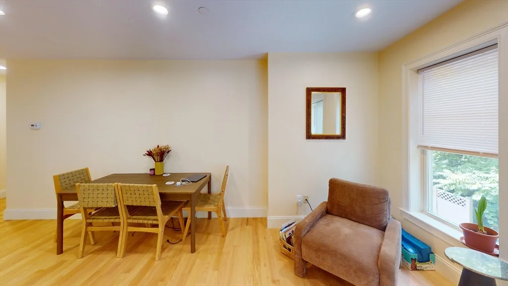 2 bed, 2 bath apartment for rent at 5165 Washington Unit 7, West Roxbury — photo 3 of 25