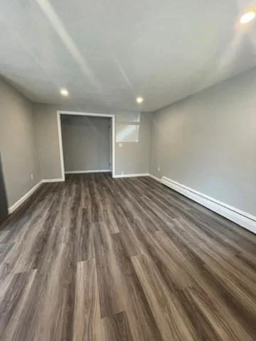 1 bed, 1 bath apartment for rent at 517 Judson St Unit 3, Raynham — photo 4 of 9
