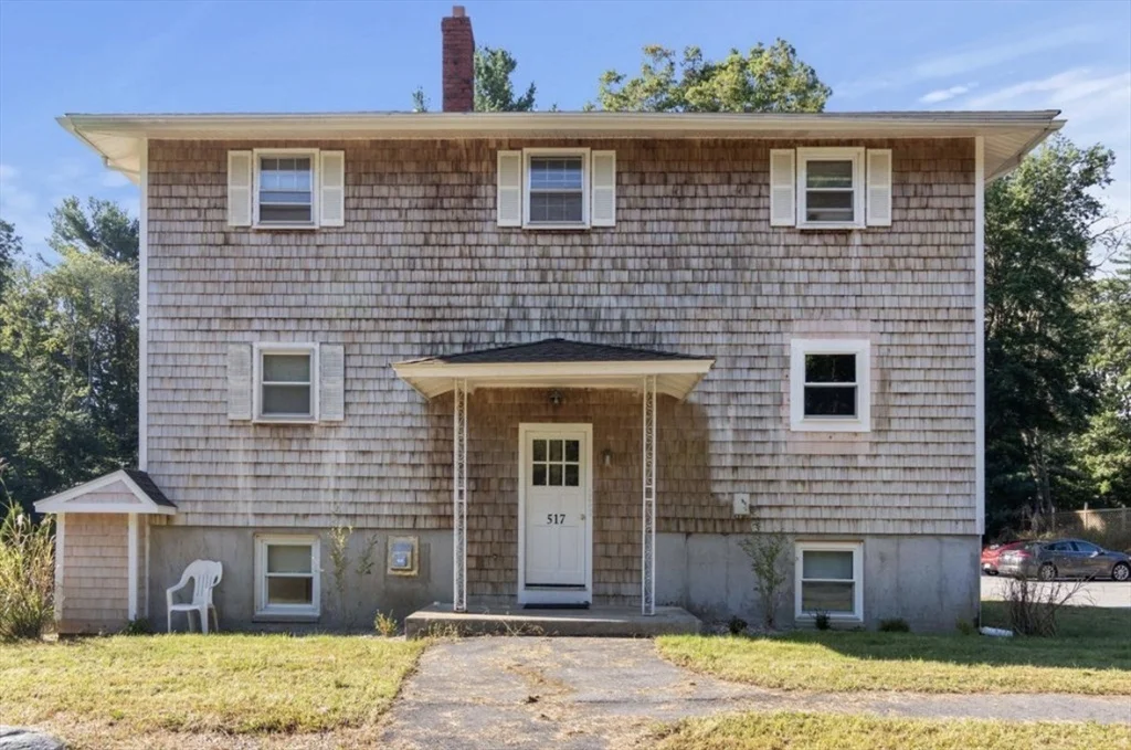 1 bed, 1 bath apartment for rent at 517 Judson St Unit 3, Raynham