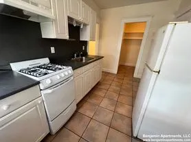 1 bed, 1 bath apartment for rent at 518 Cambridge St Unit 3B, Allston — photo 3 of 4