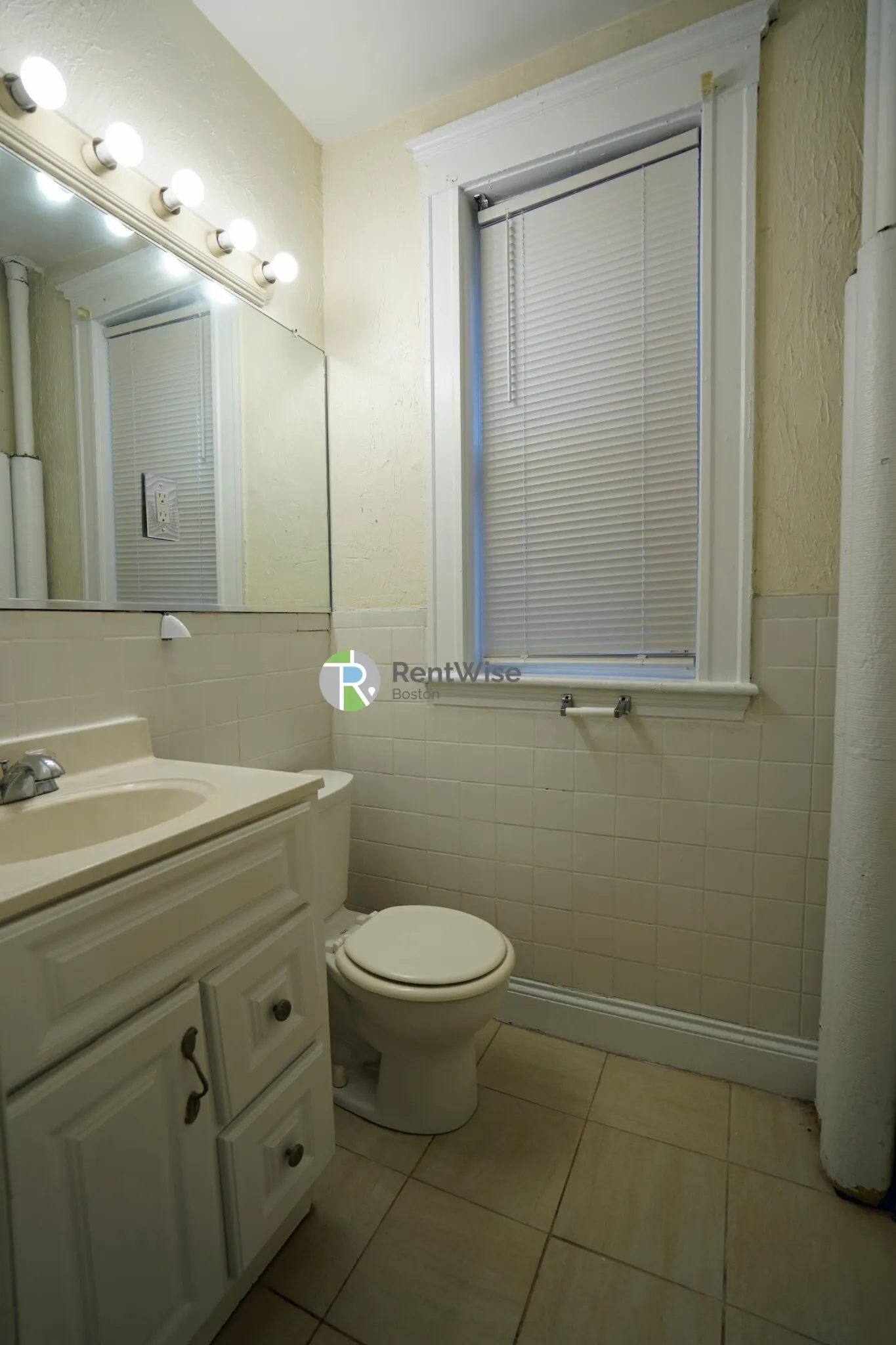 2 bed, 1 bath apartment for rent at 518 Cambridge St Unit 6, Allston — photo 15 of 21
