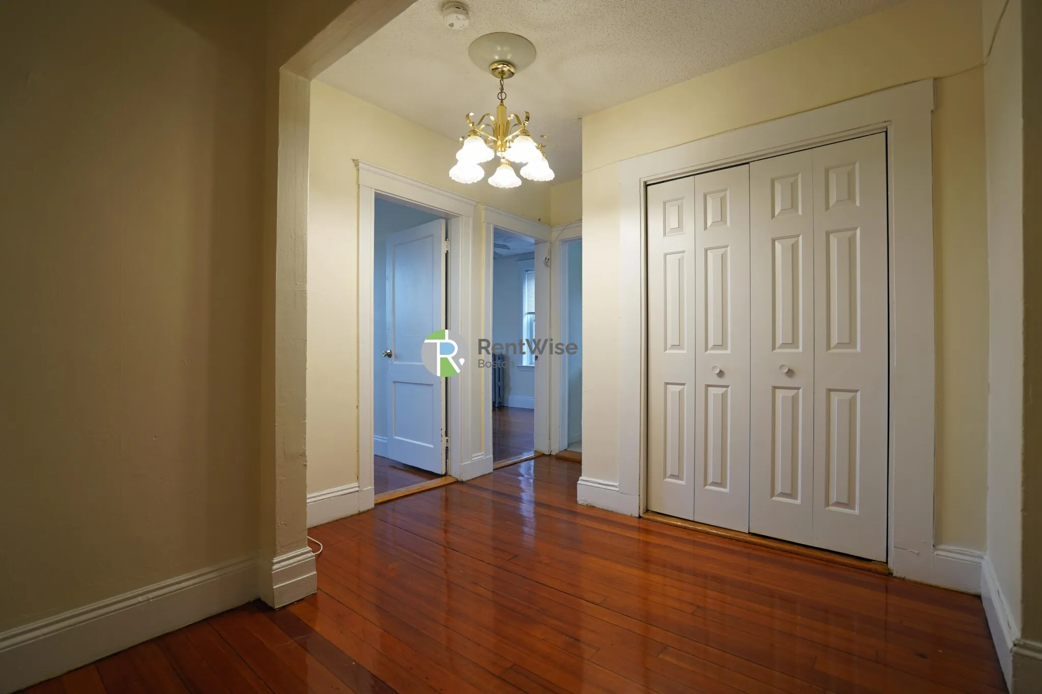 2 bed, 1 bath apartment for rent at 518 Cambridge St Unit 6, Allston — photo 13 of 21
