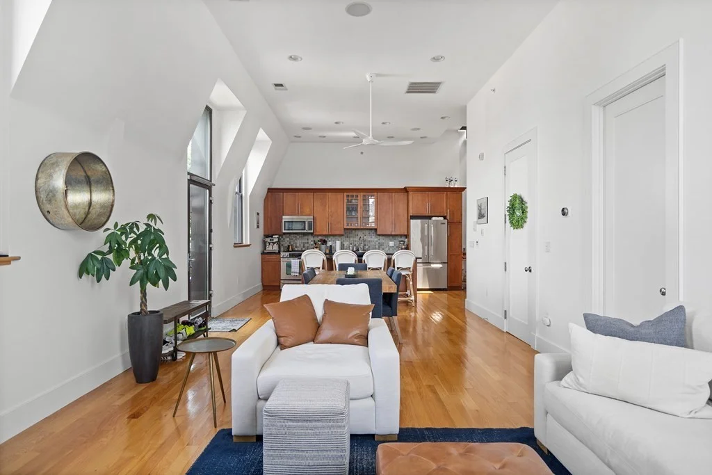 2 bed, 2 bath apartment for rent at 518 East 6th St Unit 7, South Boston — photo 7 of 40