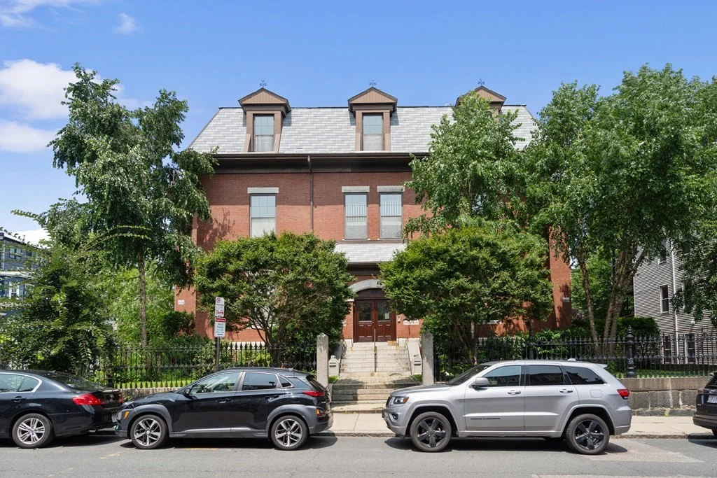 2 bed, 2 bath apartment for rent at 518 East 6th St Unit 7, South Boston — photo 39 of 40