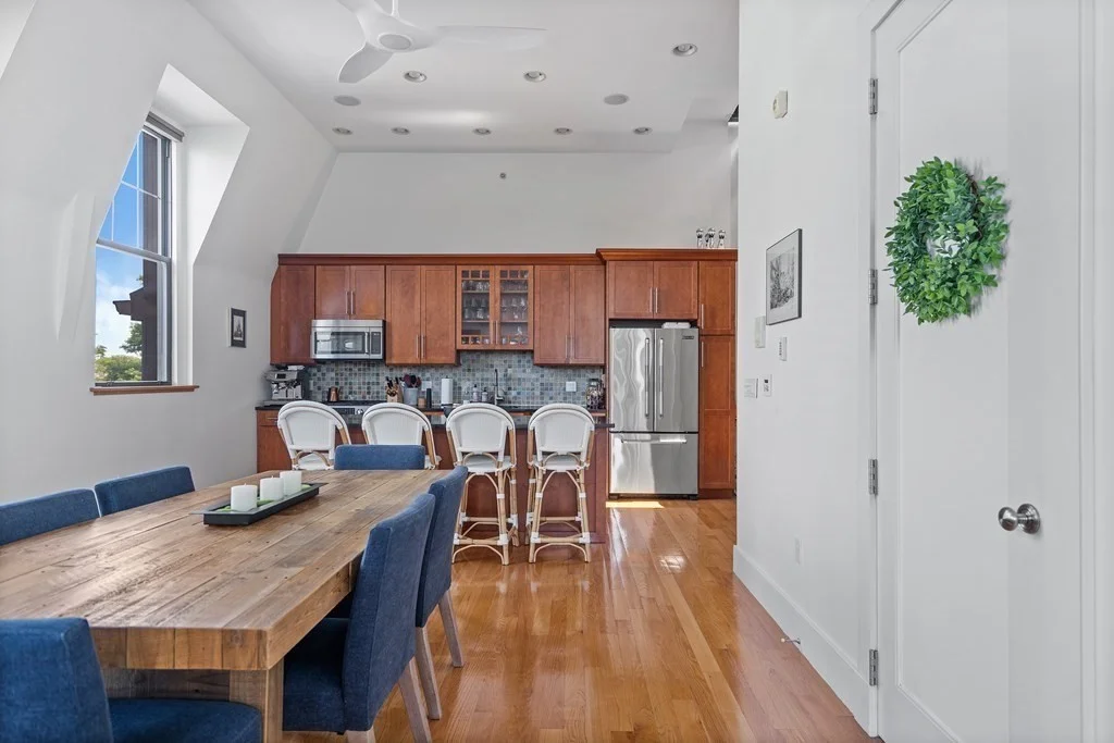 2 bed, 2 bath apartment for rent at 518 East 6th St Unit 7, South Boston — photo 6 of 40