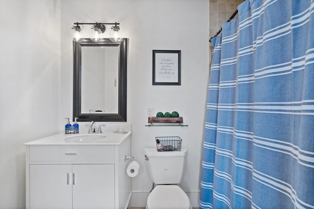 2 bed, 2 bath apartment for rent at 518 East 6th St Unit 7, South Boston — photo 24 of 40