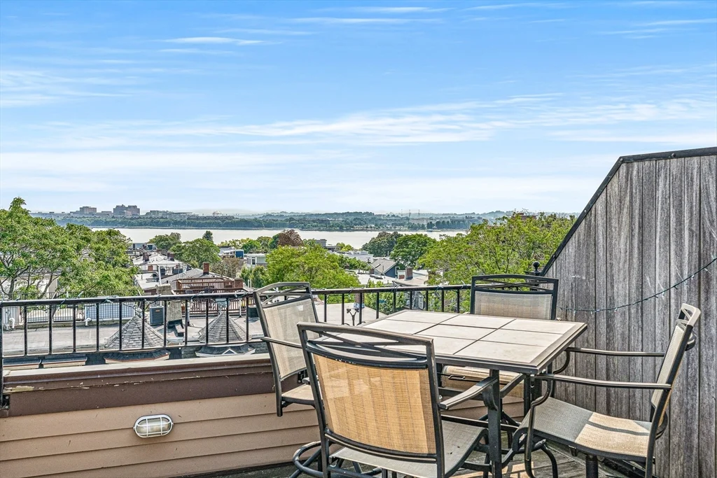 2 bed, 2 bath apartment for rent at 518 East 6th St Unit 8, South Boston — photo 26 of 30