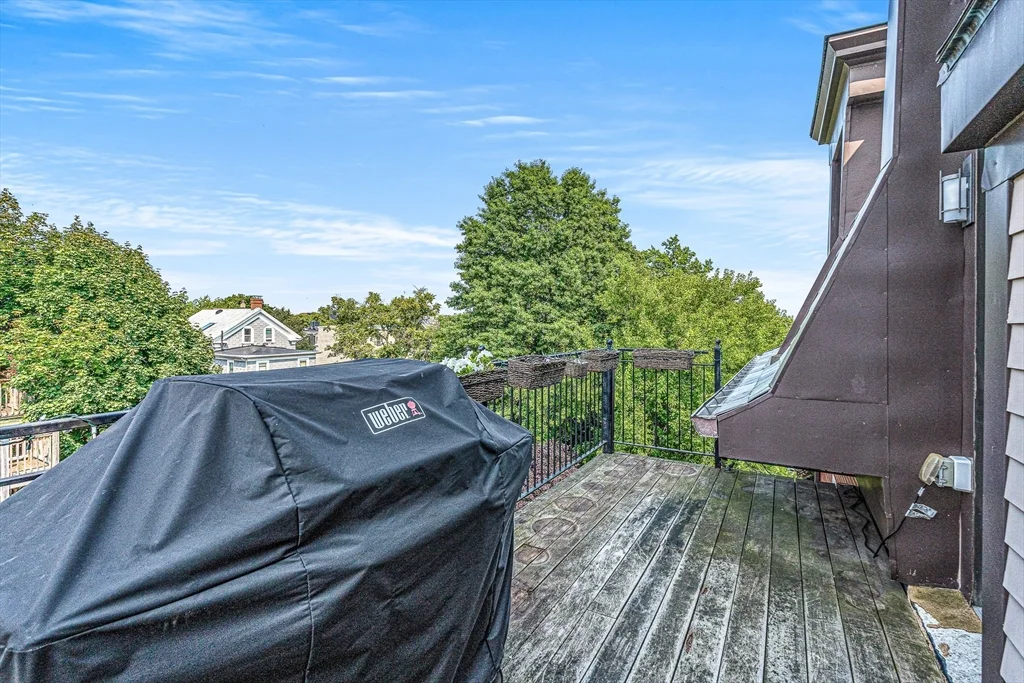 2 bed, 2 bath apartment for rent at 518 East 6th St Unit 8, South Boston — photo 29 of 30