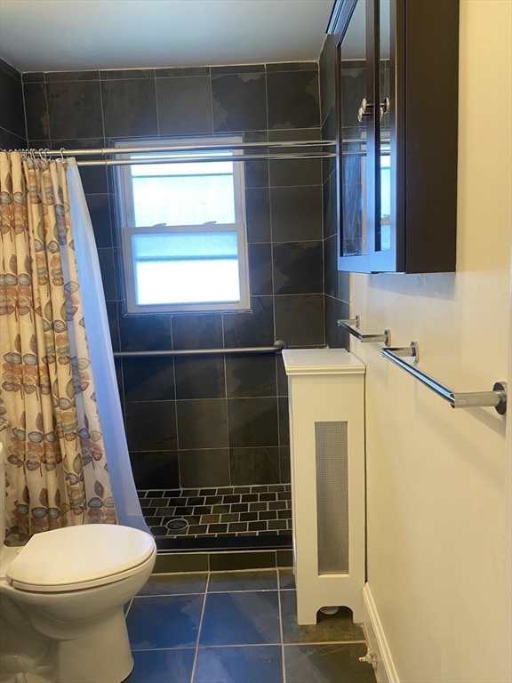 2 bed, 1 bath apartment for rent at 519 Belmont St Unit 1, Belmont — photo 23 of 37