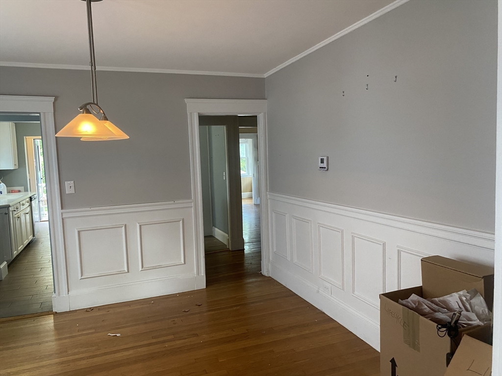 2 bed, 1 bath apartment for rent at 519 Belmont St Unit 1, Belmont — photo 16 of 37