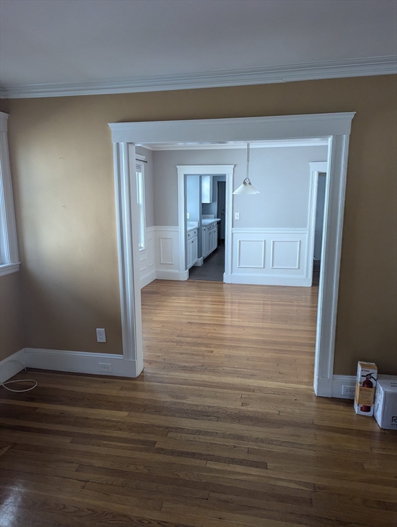 2 bed, 1 bath apartment for rent at 519 Belmont St Unit 1, Belmont — photo 18 of 37