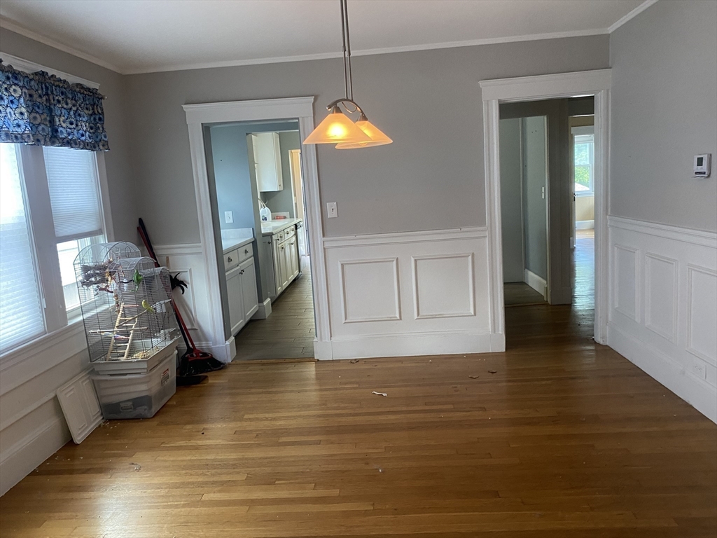 2 bed, 1 bath apartment for rent at 519 Belmont St Unit 1, Belmont — photo 14 of 37