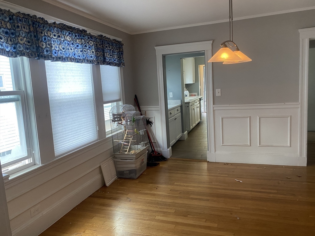 2 bed, 1 bath apartment for rent at 519 Belmont St Unit 1, Belmont — photo 15 of 37