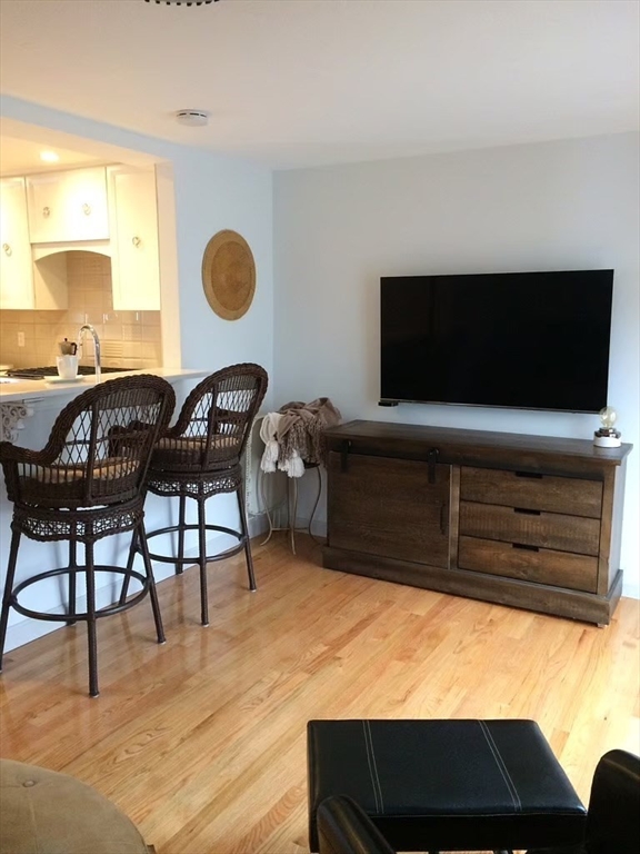 2 bed, 1.5 bath apartment for rent at 519 Bennington St Unit 1, East Boston — photo 5 of 11