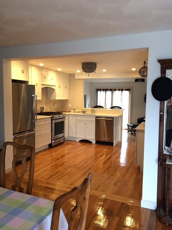 2 bed, 1.5 bath apartment for rent at 519 Bennington St Unit 1, East Boston — photo 2 of 11