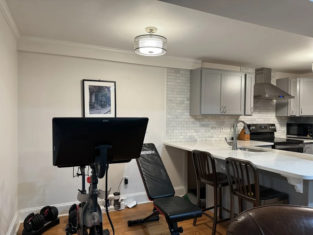 1 bed, 1 bath apartment for rent at 519 Columbus Ave Unit 1, South End — photo 3 of 10